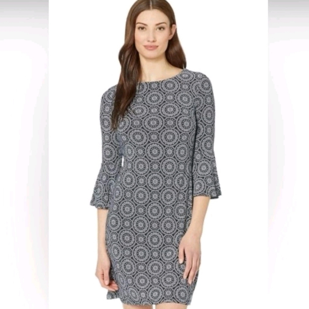 Tommy Hilfiger Bell Sleeve Women Dress Navy Blue And White. Size 4